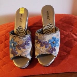 NWOT Beautiful Sandals